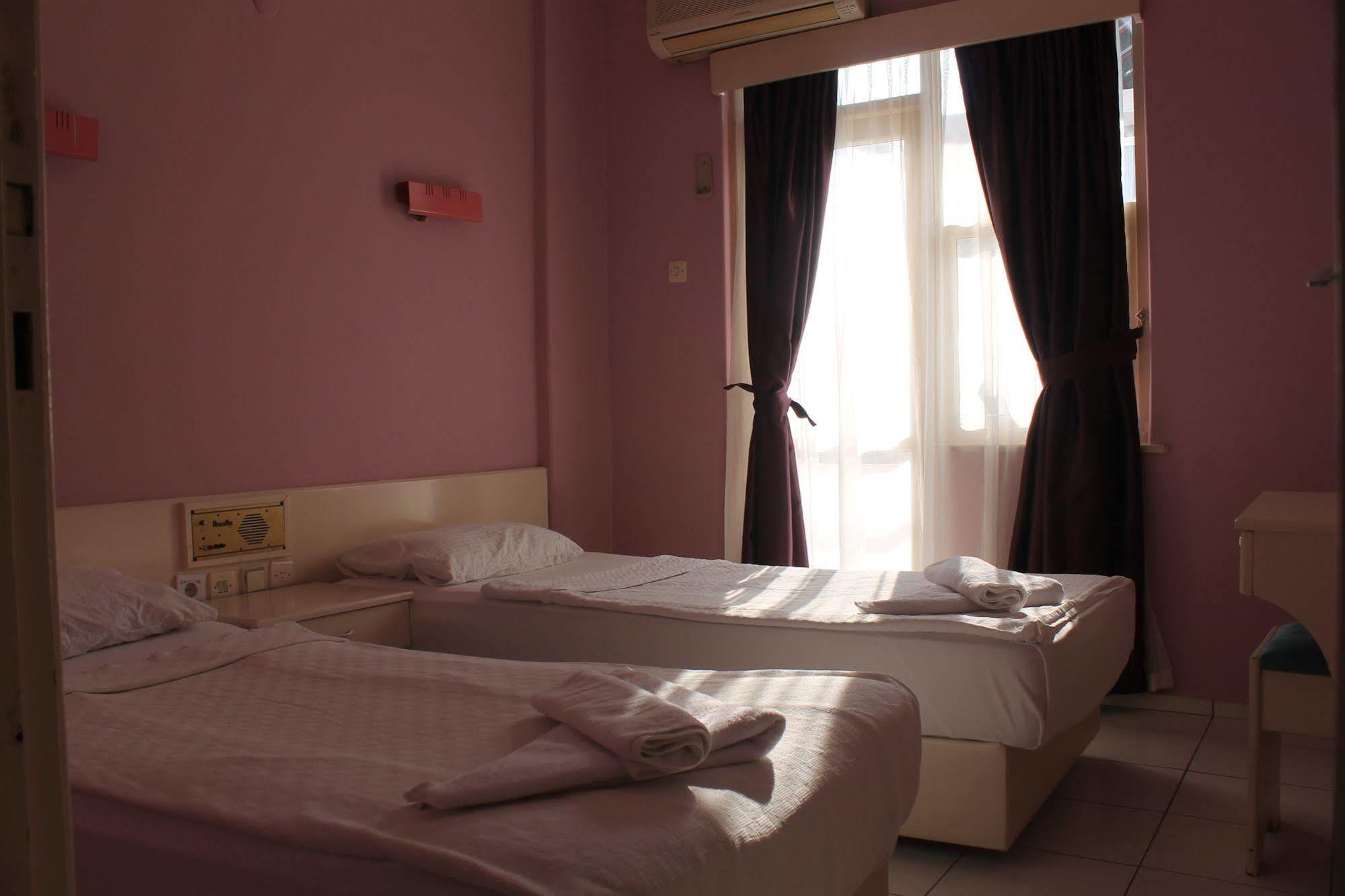 Rosella Hotel Аланія Екстер'єр фото